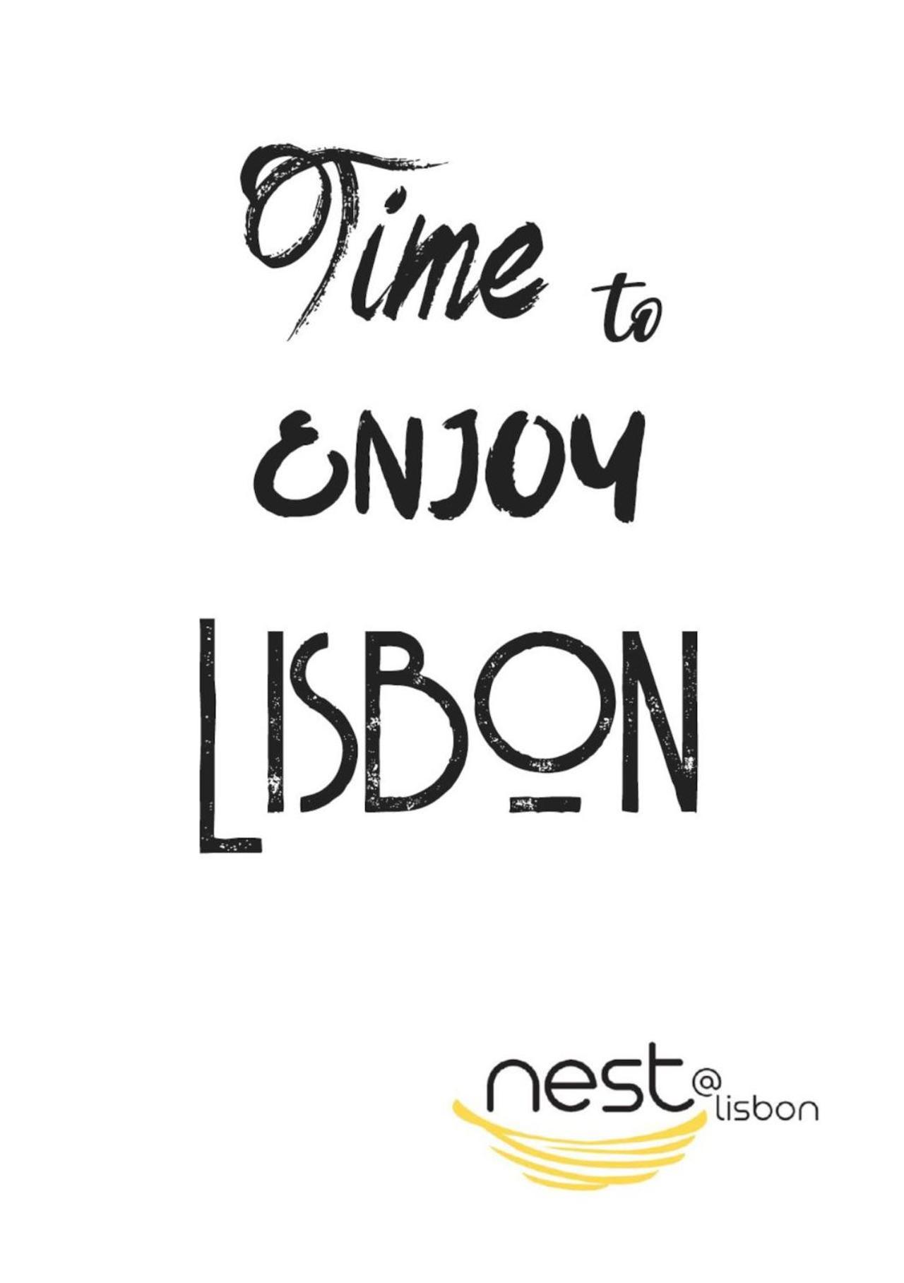 Stylish Getaway In A Mezzanine Flat By The Castle Lägenhet Lisboa Exteriör bild